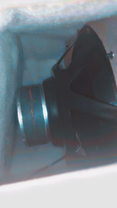 Vand subwoofer activ stare buna de functionare!foarte puternic