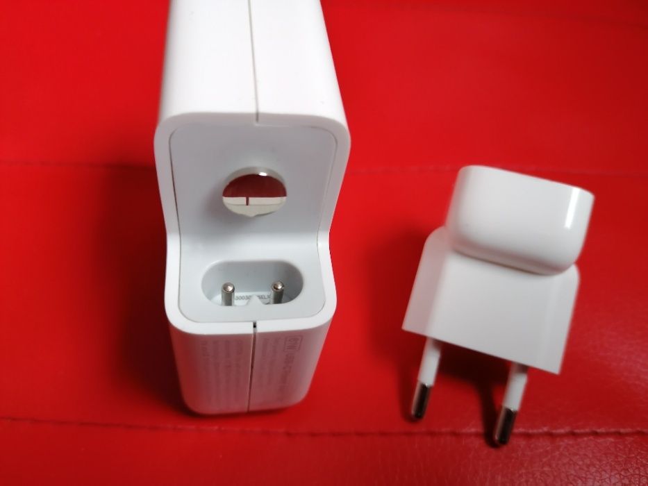 Incarcator priza Original Apple 61W USB-C Macbook Pro A1706 A1707