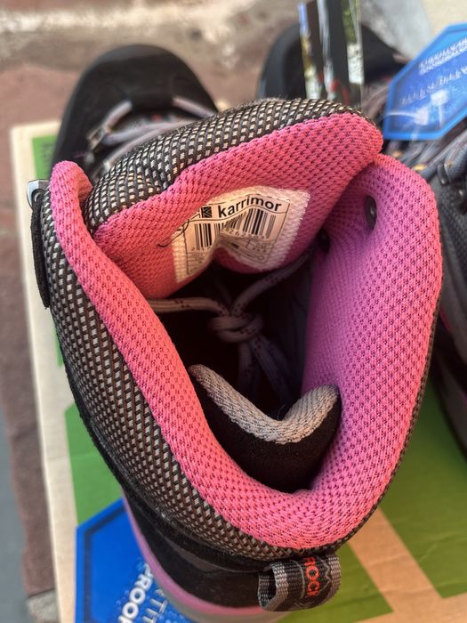 Дамски туристически обувки KARRIMOR