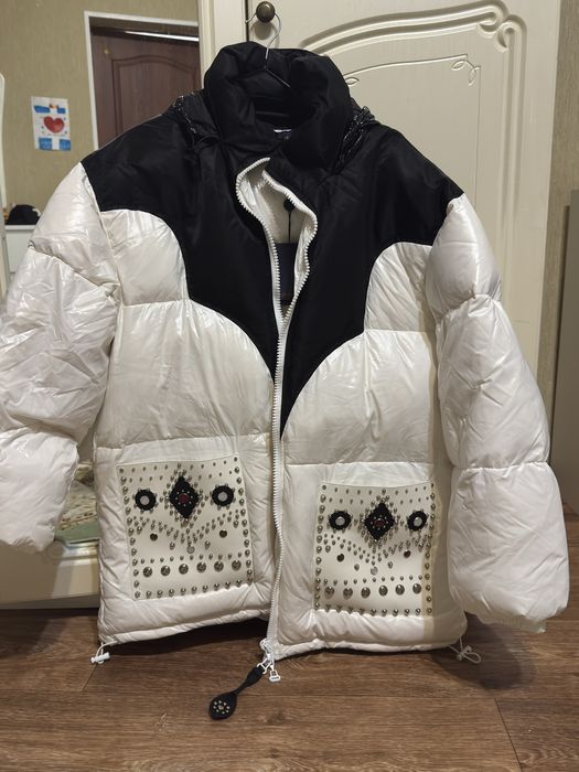 Продам куртку Louis Vuitton