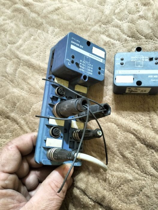 Vind piese electronice