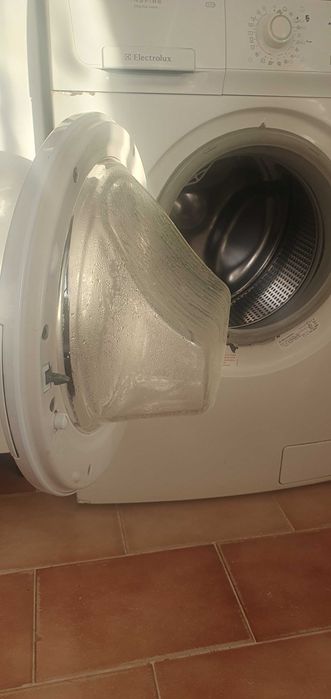 Продавам пералня