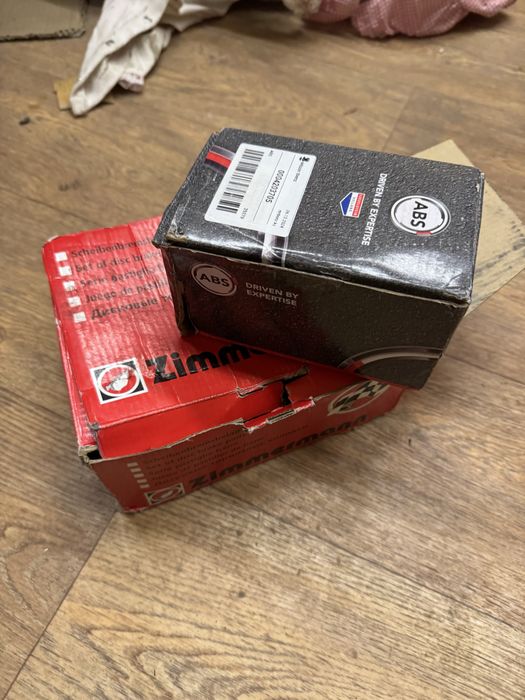 Тормозные колодки G63 AMG