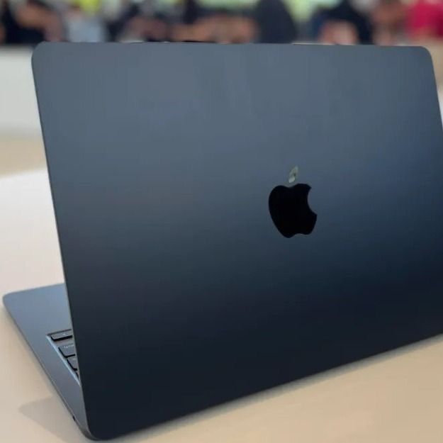 MacBooc Air m2 512 gb