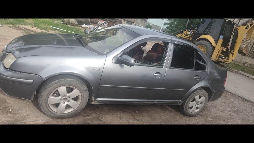 Продам Jetta 2003года