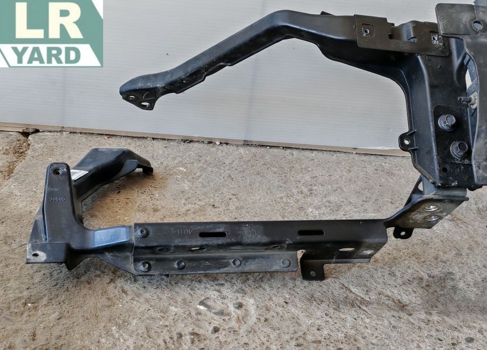 Suport tragger dreapta Jaguar F-PACE T4A3584 dezmembrez/dezmembrari