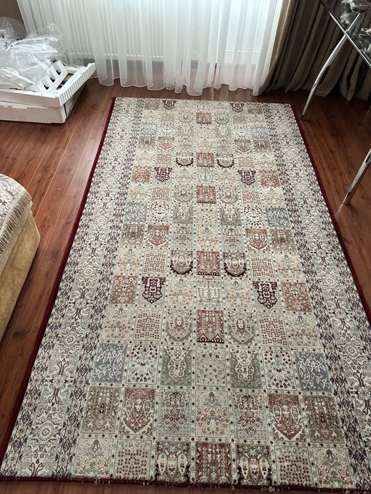 Продам ковер/ палас