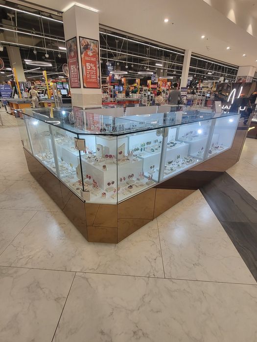 Insula comerciala