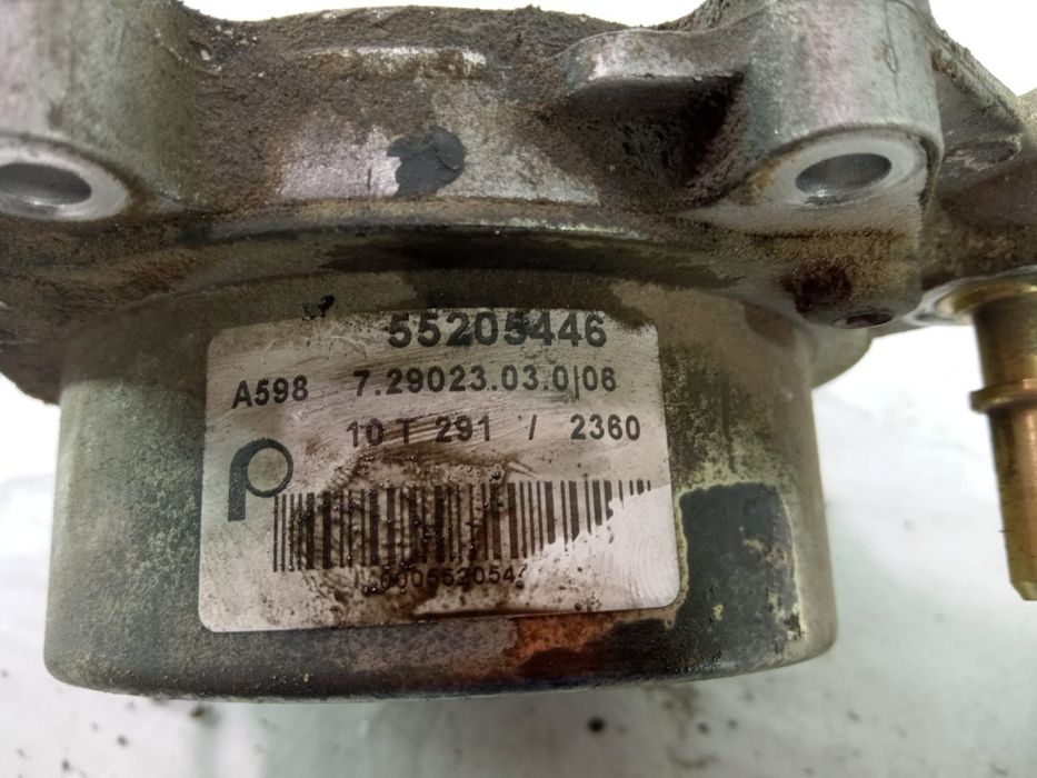Pompa vacuum 2.0 cdti a20dth 55205446 Opel Insignia A  [din 2008 pana