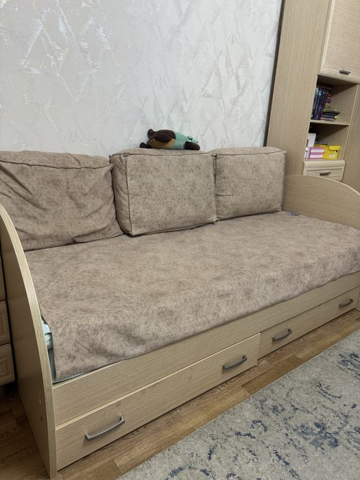 Детский гарнитур