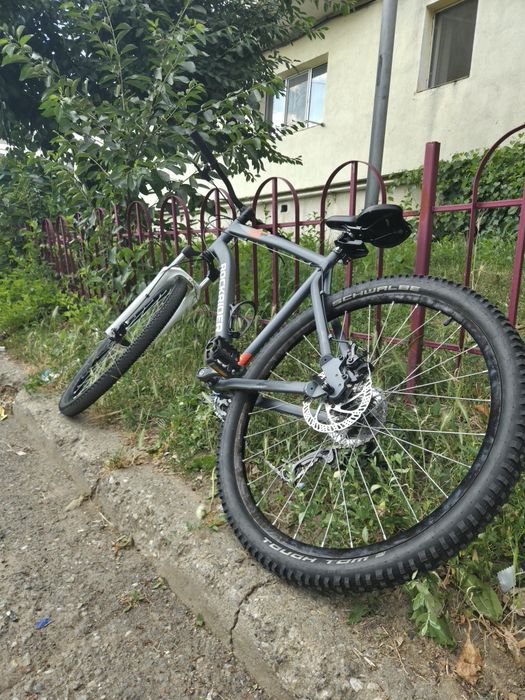 Rockrider ST120.