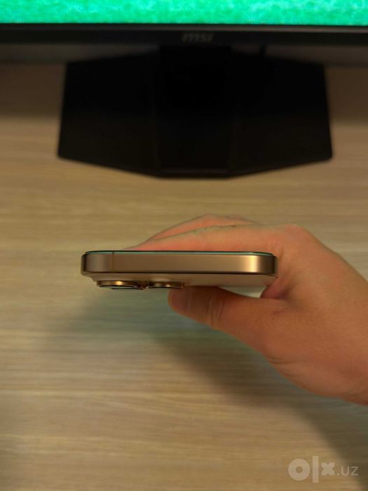 Iphone 16 Pro Max 256GB Desert Titanium E-SIM (LL/A) (идеал)