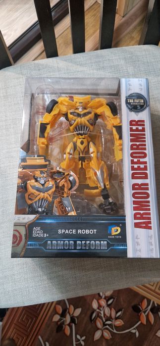 Продам игрушки для мальчиков