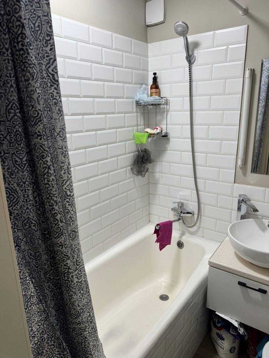 Продам 2хкомн квартиру стр пл