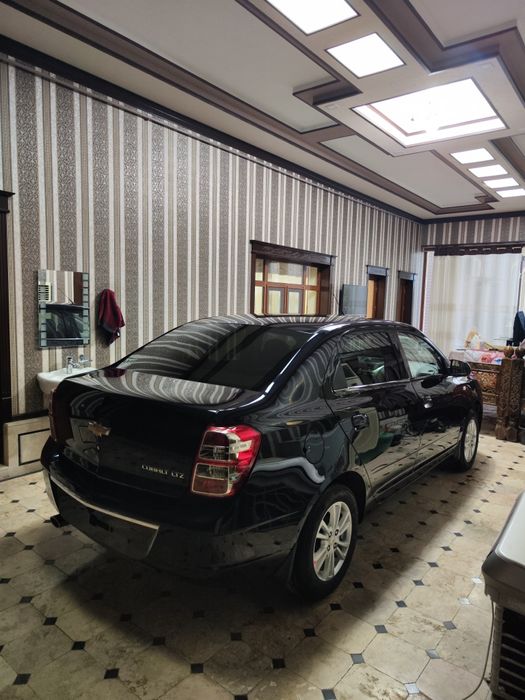 Участка сотилади. Шахар марказида тайёр ва шинам