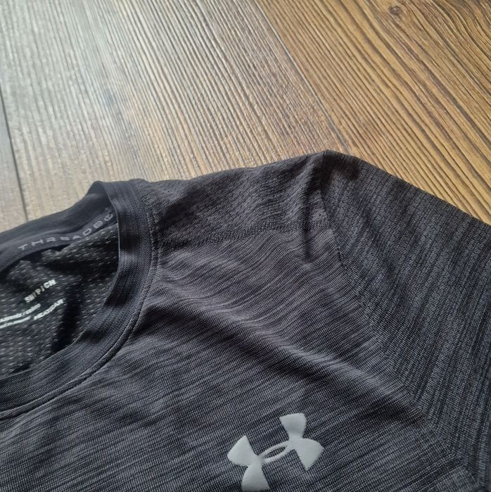 Страхотни мъжки блузи UNDER ARMOUR
размер М, без забележки като нови,