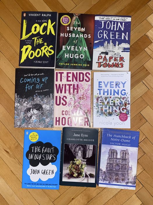 Книги на английски и български