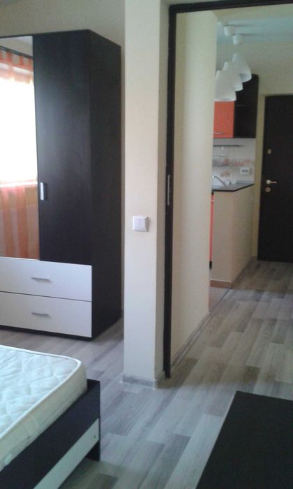 Proprietar, inchiriez apartament cu 2 camere, decomandat Grand Arena - Berceni