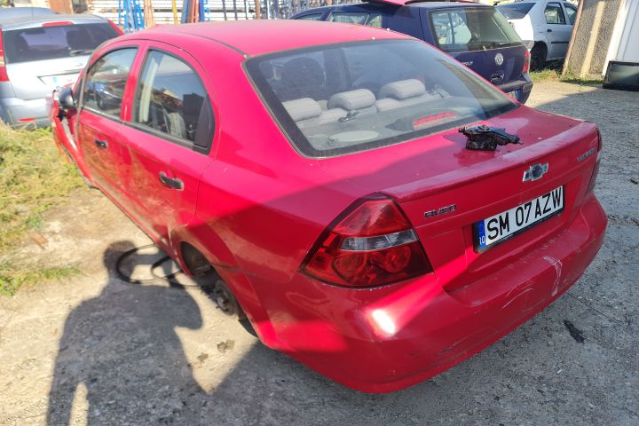 Capota motor Chevrolet Aveo T200