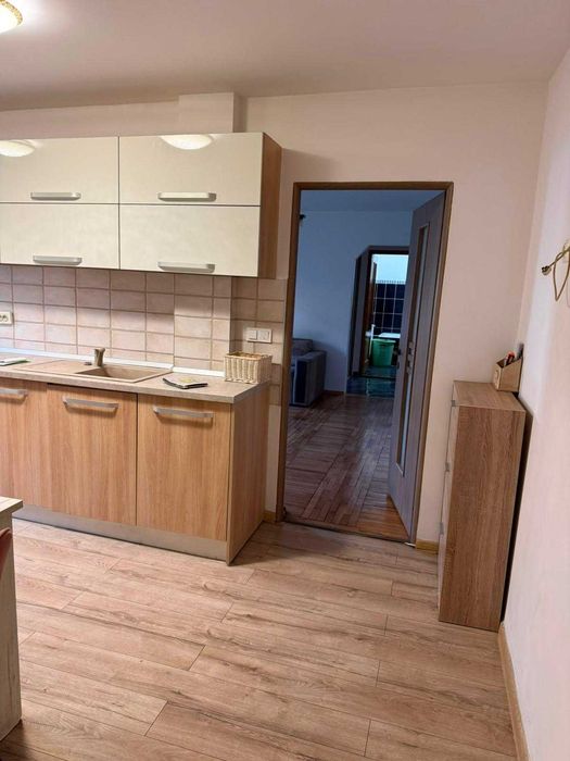 Apartament chirie cu 3 camere