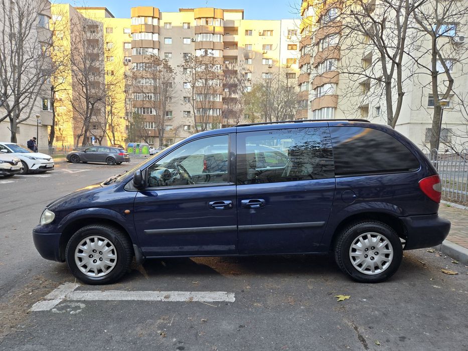 Chrysler Grand Voyajer 7 Locuri Automat Diesel Propietar Variante

~~