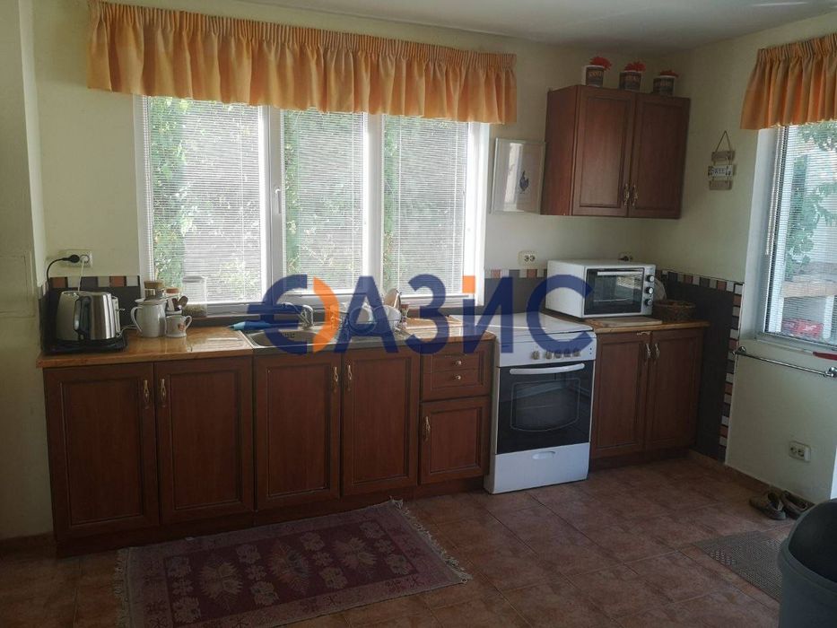 Продава се Къща в с. Горица, Област Бургас - 180 кв.м за 488 €/кв.м - Снимка #5
