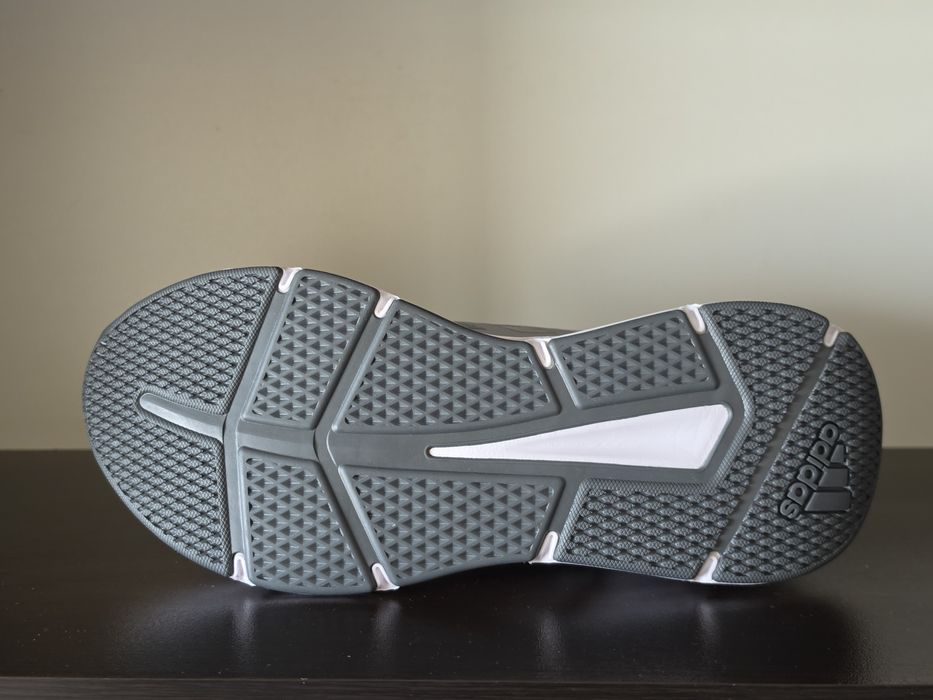 adidas GALAXY 6/ Налични 42.5н 27см/43н 27.5см Стелка