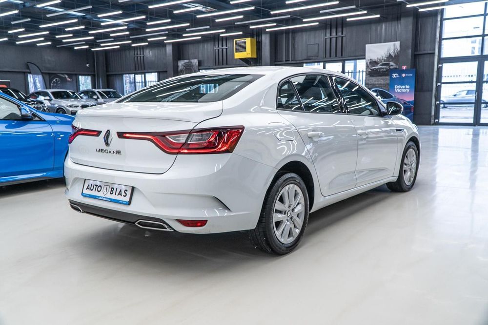 Renault Megane Led/Tva/Tva/Bluetooth/Pilot automatLeasing - Rate FARA AVANS