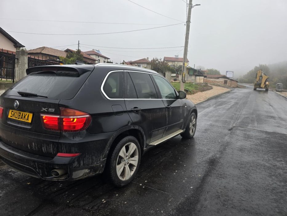 BMW X5 E70 facelift НА ЧАСТИ