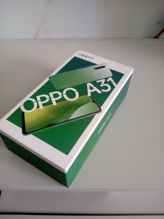 Оппо А31 телефон в хорошем состоянии