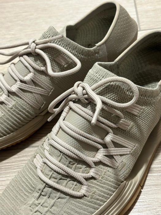 Adidasi Under Armour