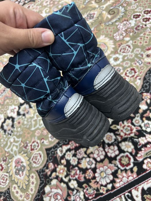 Продам детские сапоги