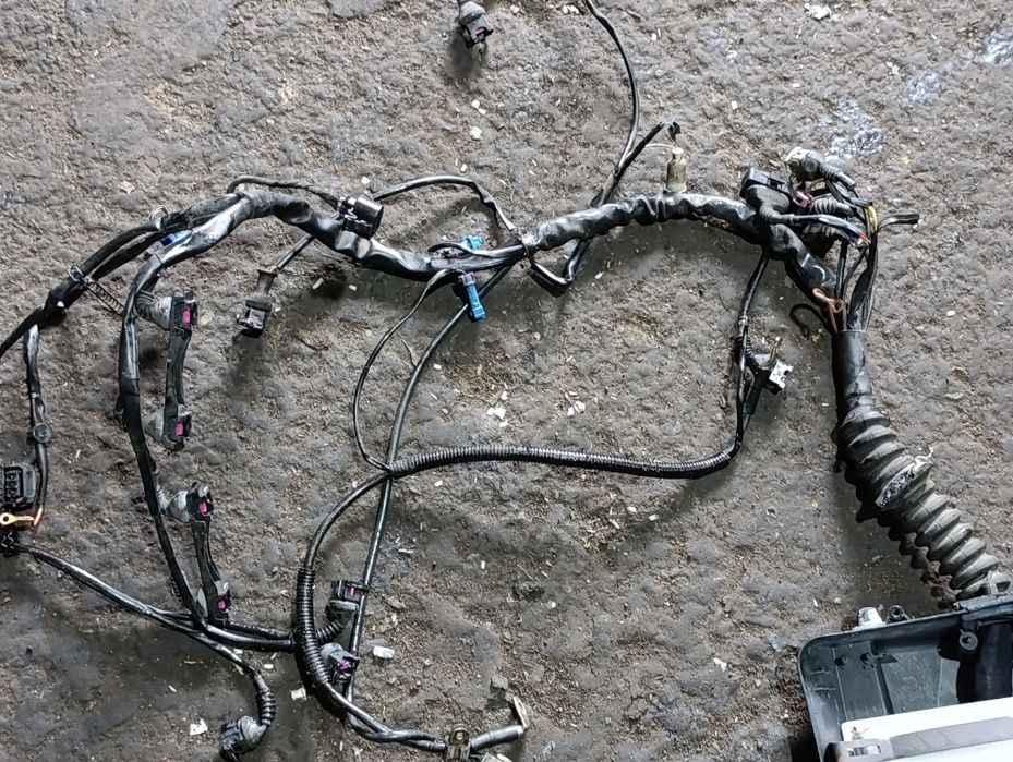 Коса двигателя на Ауди А4В5 1.8л ADR