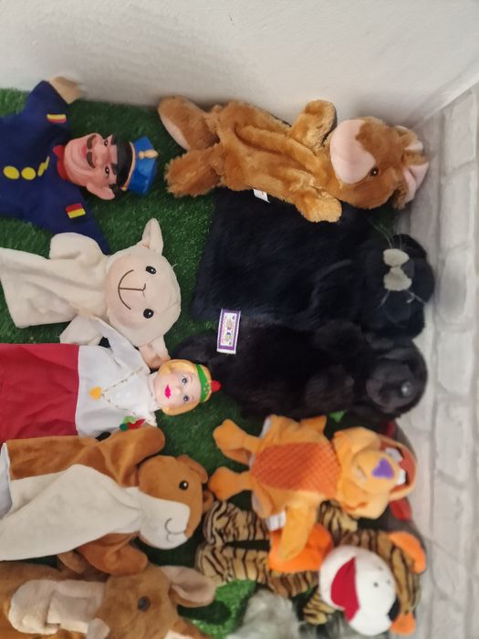 Куклен театър играчки