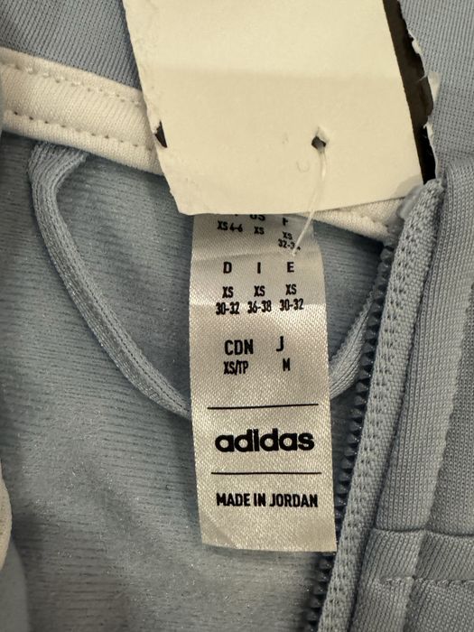 Дамско горнище Adidas S размер