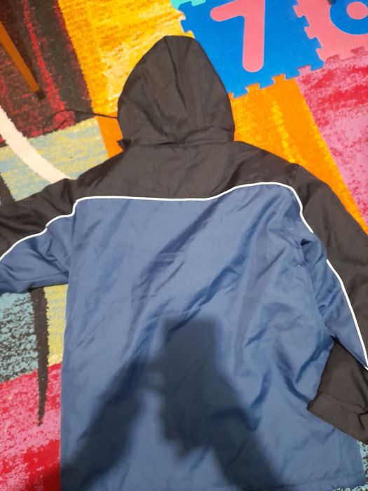 Geaca de iarna calitate foarte buna.