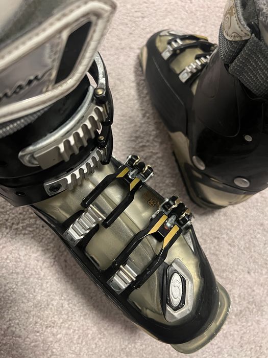 Clapari schi Salomon Idol 85 CS