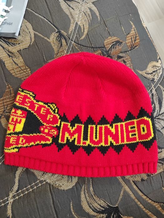 Шапка Манчестър Юнайтед