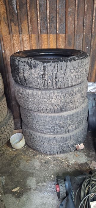 Комплект зимней резины 225/65R17