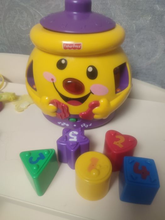 Детские игрушки.