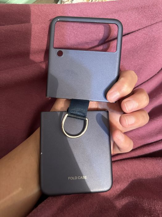 Два чехла на z flip 3