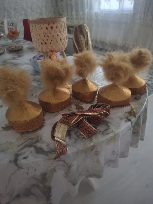 Продам национальные костюмы