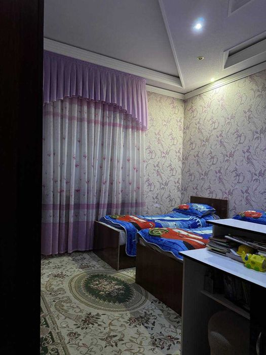 Яшнабод туманида 5,5 сотих ховли сотилади