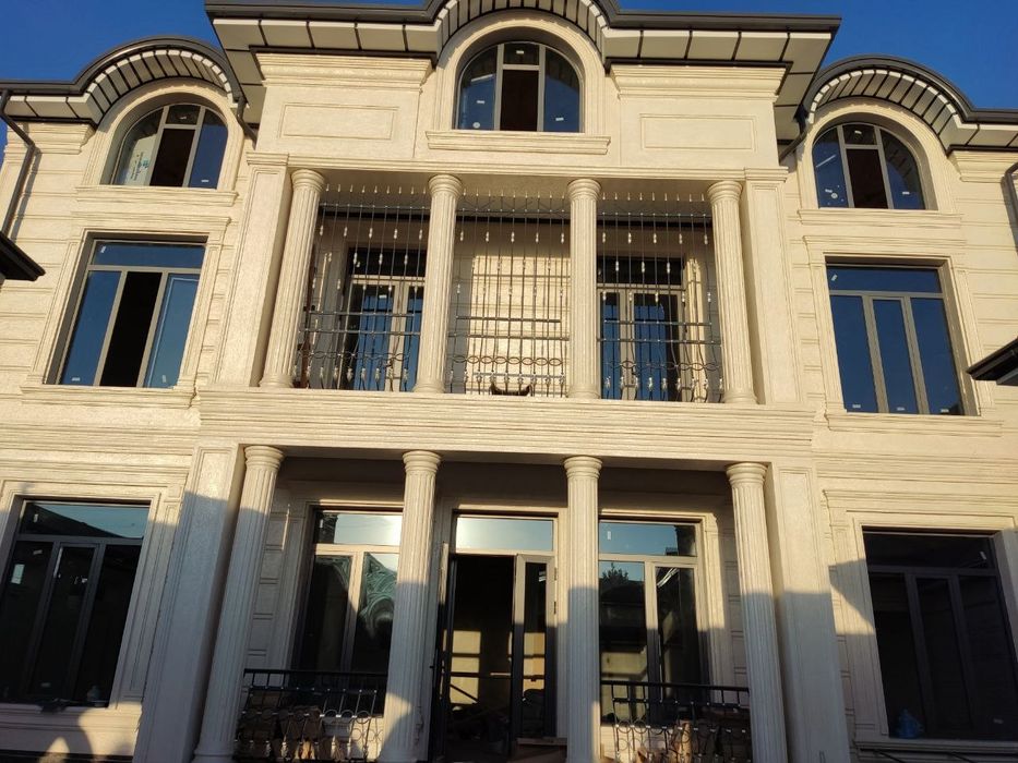 Granitlar- Travertin toshlaridan - zinalar, sokillar, fasad uchun .