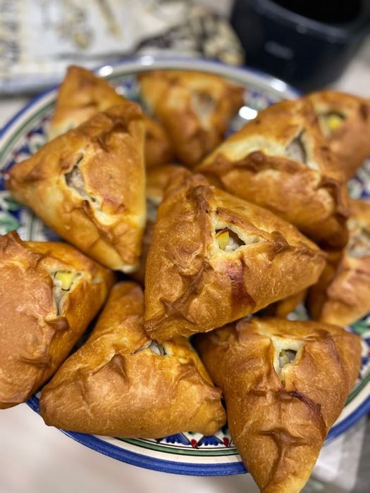 Выпечка, салаты, пироги