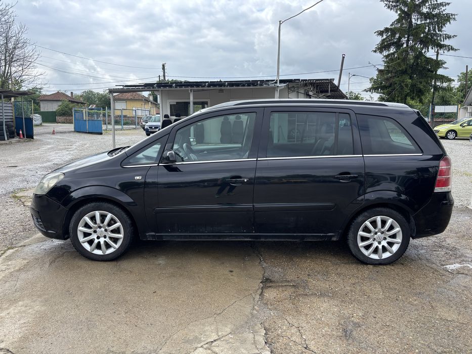 Опел Зафира 2 броя На части opel Zafira