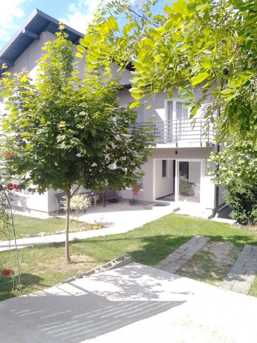 Proprietar vând casă individuală zona Pitești Arena