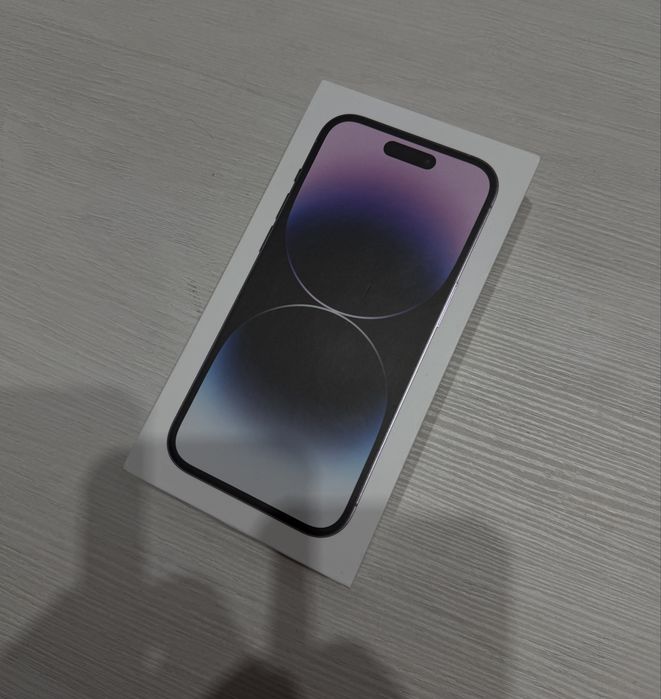 Продам Iphone 14 pro