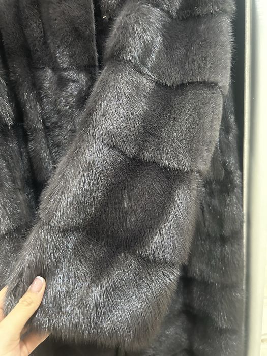 Продам норковую шубу