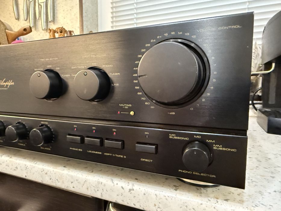 Pioneer A-777 стерео усилвател